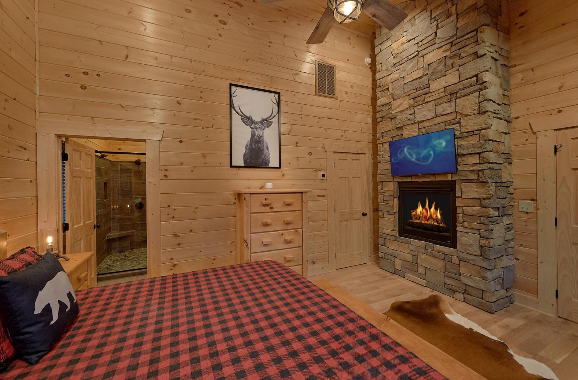 גטלינבורג Misty Mountain Adventure Lodge מראה חיצוני תמונה