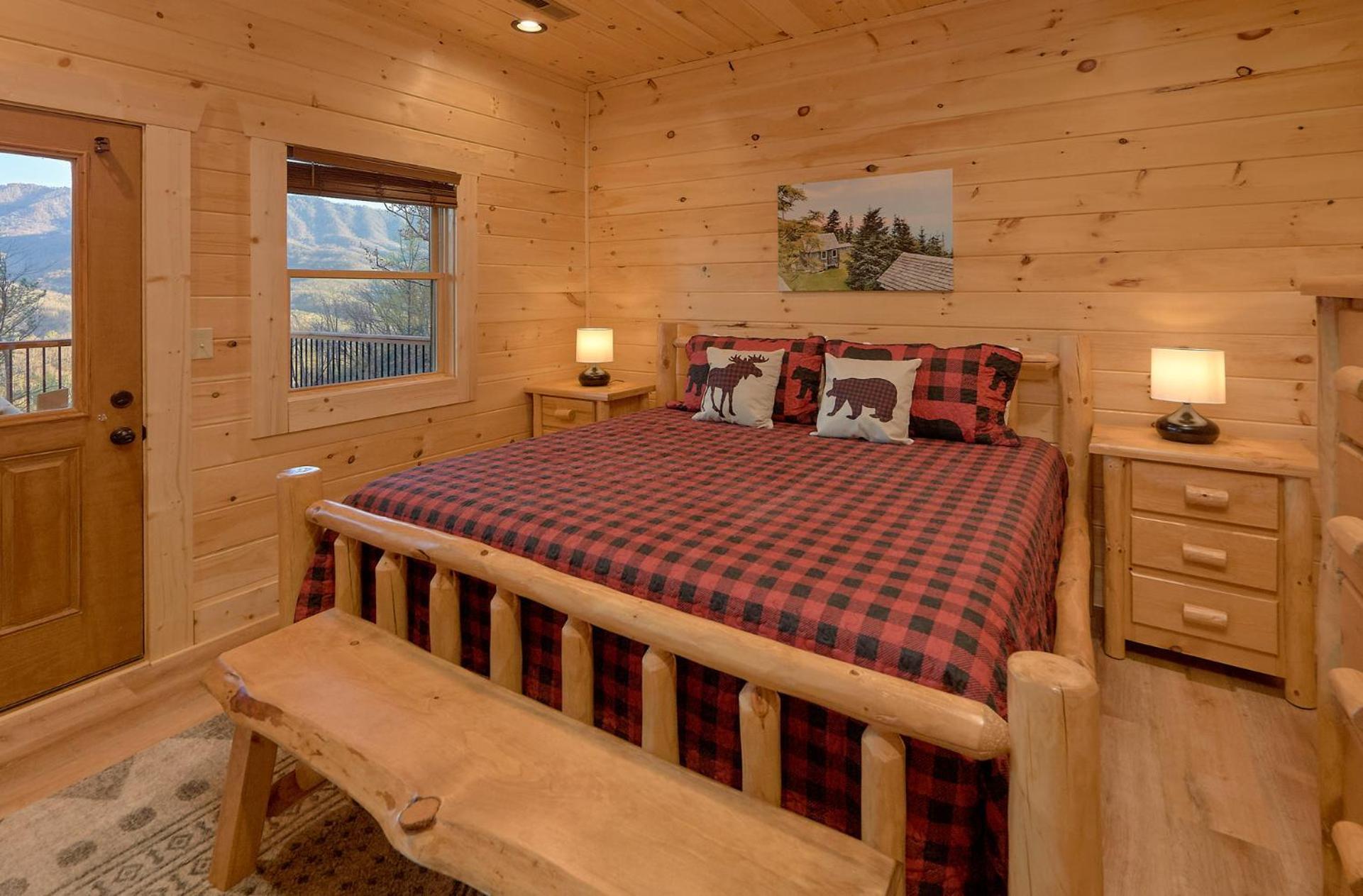 גטלינבורג Misty Mountain Adventure Lodge מראה חיצוני תמונה